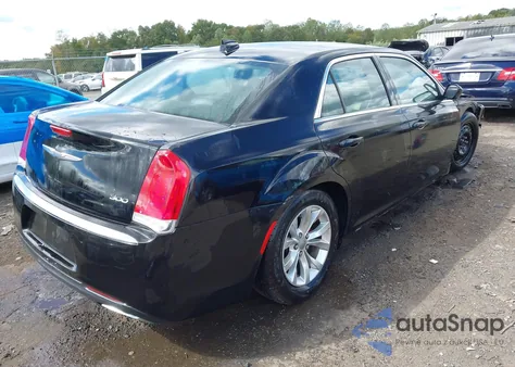 2016 Chrysler 300 Anniversary Edition z USA, uszkodzony, nr VIN 2C3CCAAG9GH128513